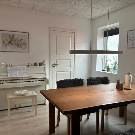 Apartment Isabella 7 Personers Hus *